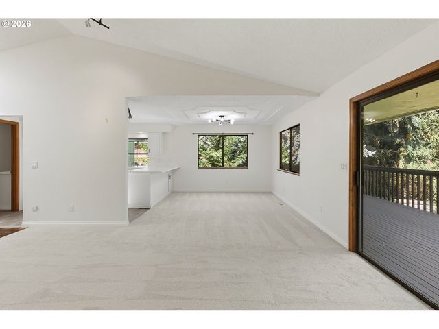 1800 Nw SLUMAN Rd, Vancouver, WA 98665