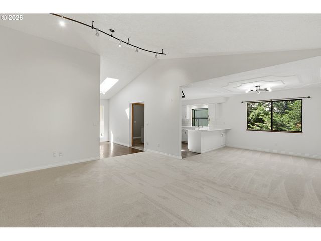 1800 Nw SLUMAN Rd, Vancouver, WA 98665