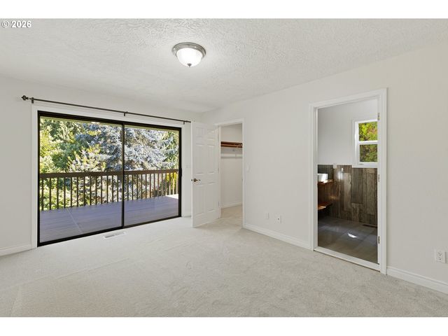 1800 Nw SLUMAN Rd, Vancouver, WA 98665