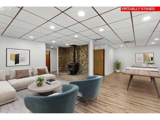 1800 Nw SLUMAN Rd, Vancouver, WA 98665