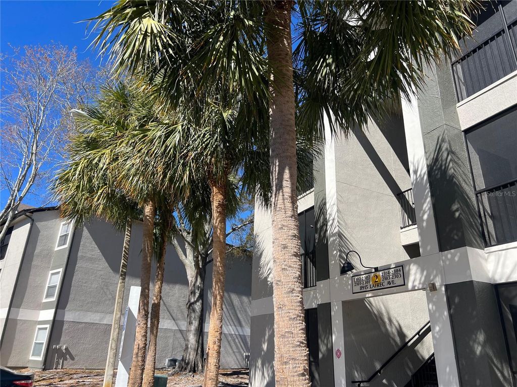 8915 LATREC AVE 2201, Orlando, FL 32819