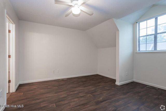905 Allen Road D2, Greenville, NC 27834