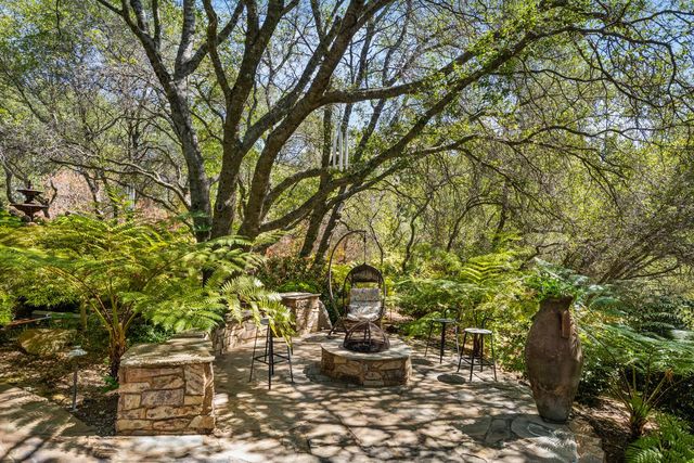 2620 Vineyard Dr, Auburn, CA 95603