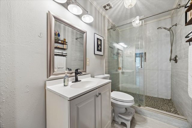 302 Damon Street, Richmond, TX 77406