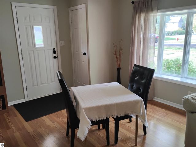 1607 E High Street, Mt Pleasant, MI 48858