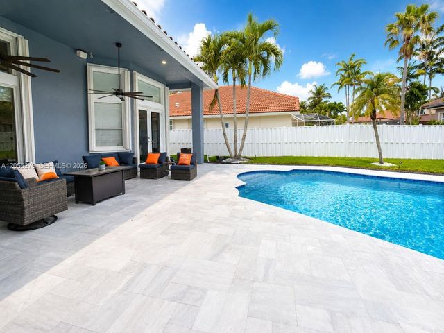 13755 NW 18th Ct, Pembroke Pines, FL 33028
