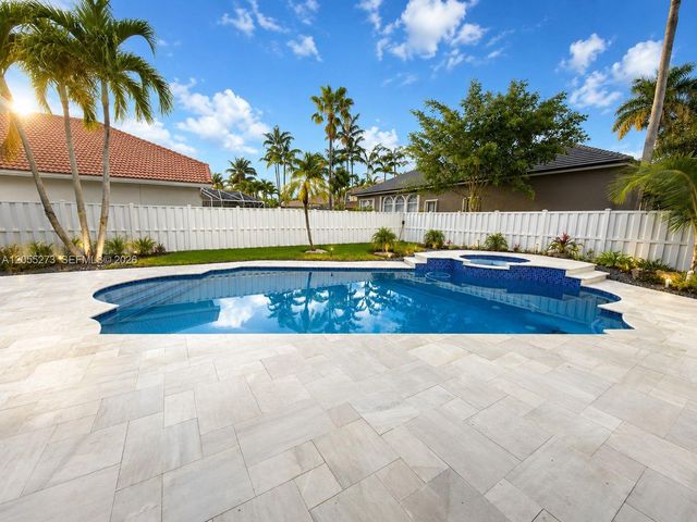 13755 NW 18th Ct, Pembroke Pines, FL 33028