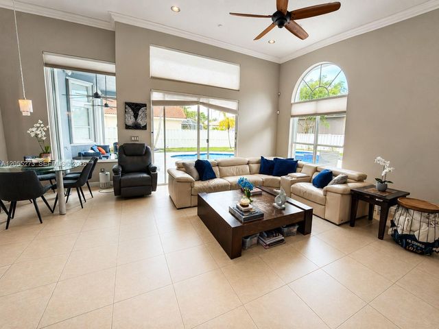 13755 NW 18th Ct, Pembroke Pines, FL 33028