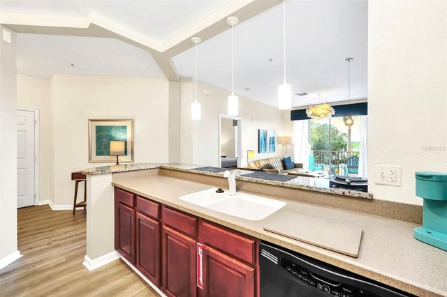 4862 CAYVIEW AVENUE 202, Orlando, FL 32819