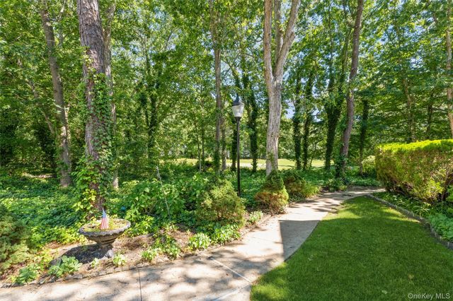 296 Birchwood Road 296, Medford, NY 11763