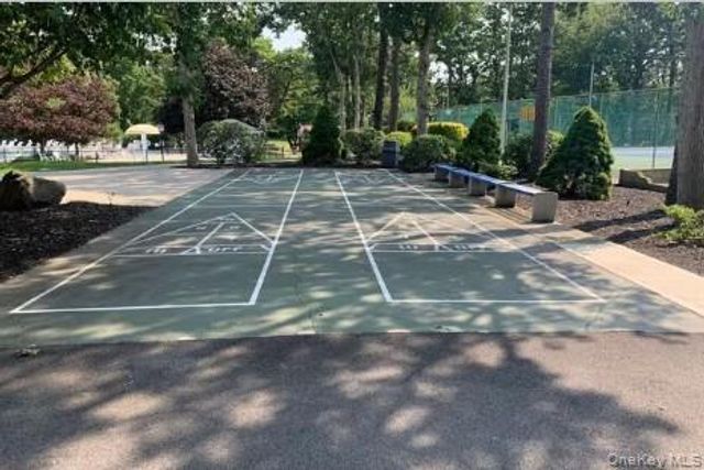 296 Birchwood Road 296, Medford, NY 11763