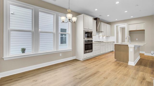 192 Collared Dove Court, Summerville, SC 29483