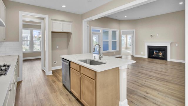 192 Collared Dove Court, Summerville, SC 29483