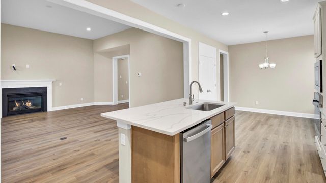 192 Collared Dove Court, Summerville, SC 29483