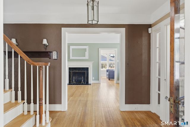 25 Walnut Street, Naugatuck, CT 06770