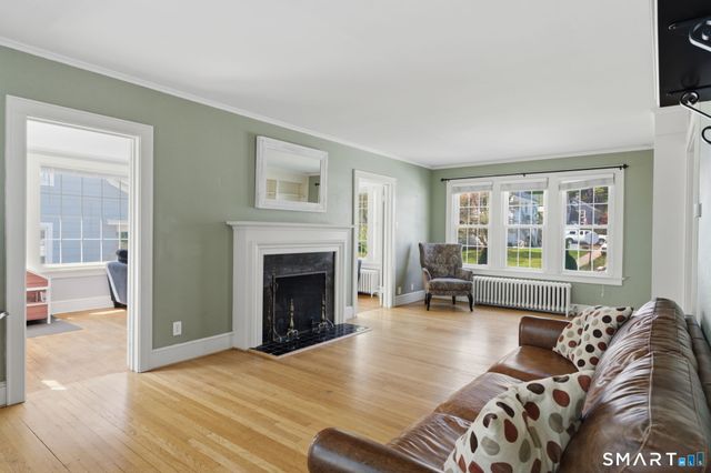 25 Walnut Street, Naugatuck, CT 06770
