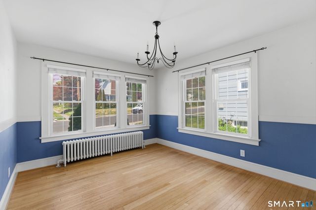 25 Walnut Street, Naugatuck, CT 06770