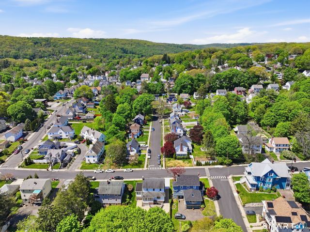 25 Walnut Street, Naugatuck, CT 06770