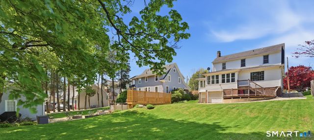 25 Walnut Street, Naugatuck, CT 06770