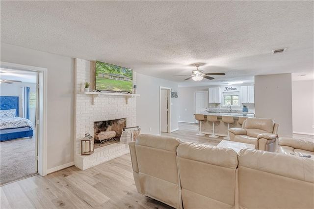 2225 Massengale Drive, Mobile, AL 36605