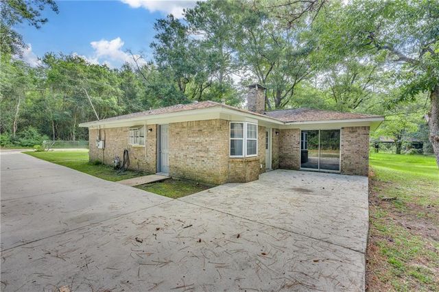 2225 Massengale Drive, Mobile, AL 36605