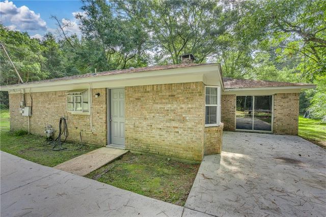 2225 Massengale Drive, Mobile, AL 36605