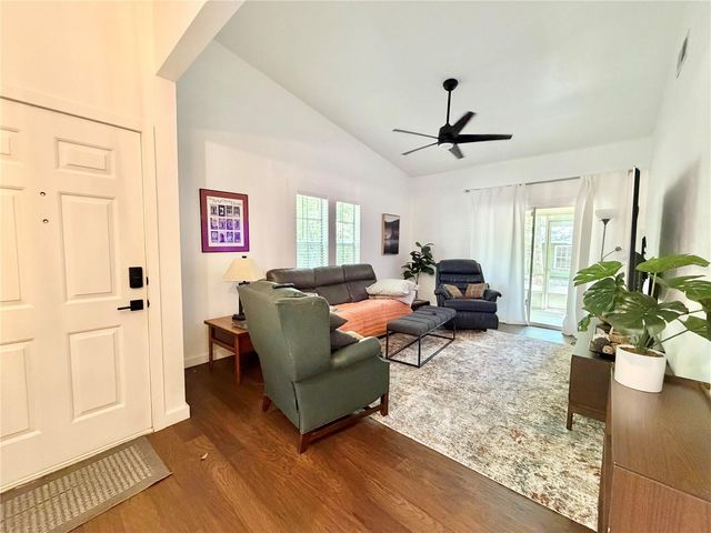 421 NW 48TH BOULEVARD, Gainesville, FL 32607