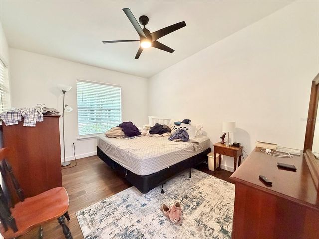 421 NW 48TH BOULEVARD, Gainesville, FL 32607