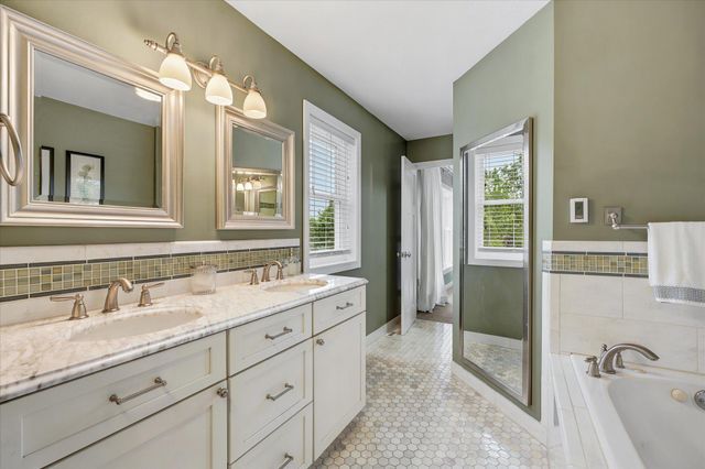 13040 Emmer Place, Apple Valley, MN 55124