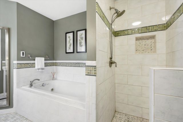 13040 Emmer Place, Apple Valley, MN 55124