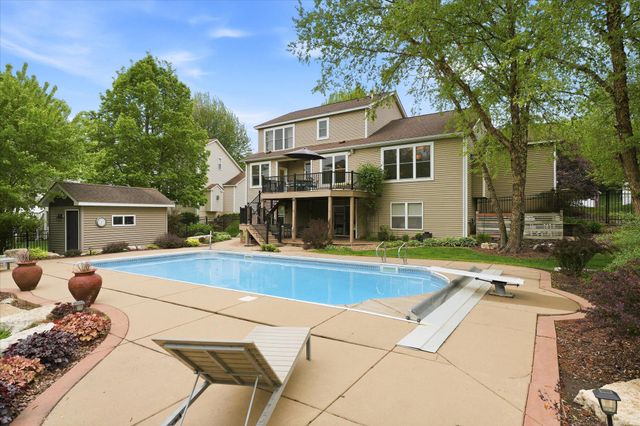 13040 Emmer Place, Apple Valley, MN 55124