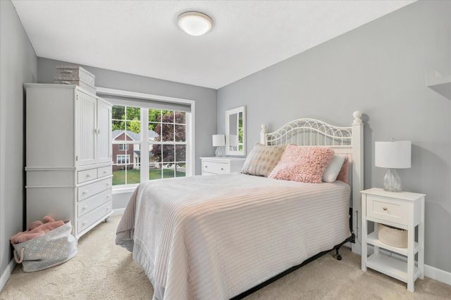 13040 Emmer Place, Apple Valley, MN 55124