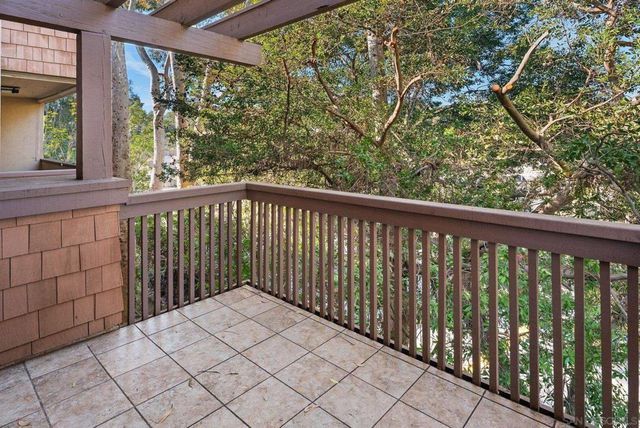 8860 Villa La Jolla Drive 217, La Jolla, CA 92037