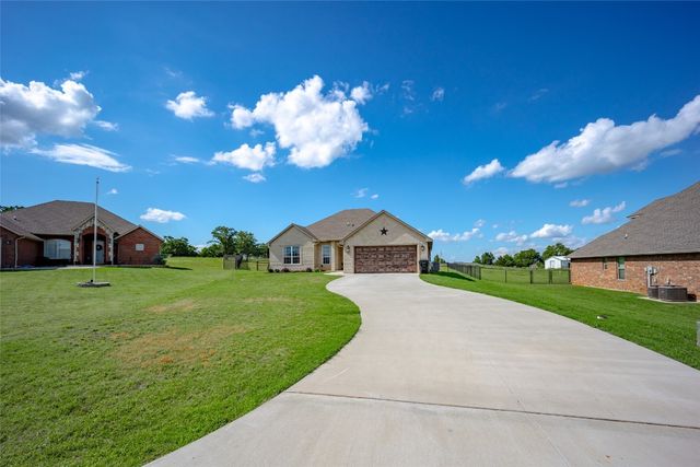 12561 Summit Lane, Blanchard, OK 73010
