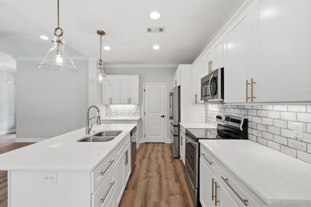 7216 Overspring Drive, Alexander, AR 72002