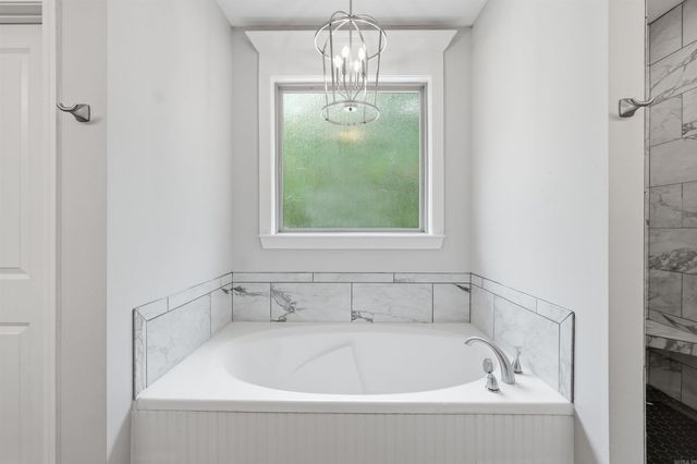 7216 Overspring Drive, Alexander, AR 72002