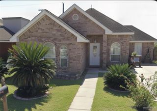 66 Santa Elena Lane, Rio Grande City, TX 78582