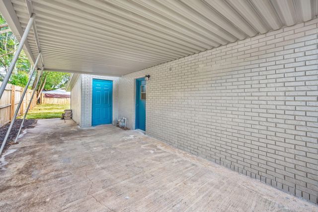 9 NW Highland Drive, Fort Walton Beach, FL 32548