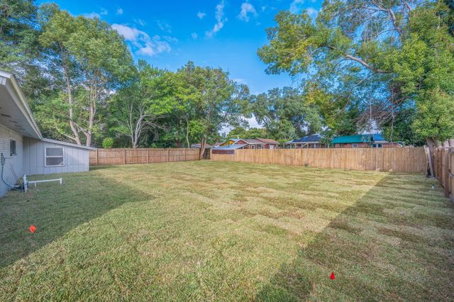 9 NW Highland Drive, Fort Walton Beach, FL 32548