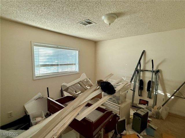 2090 Lucerne Street, Las Vegas, NV 89104