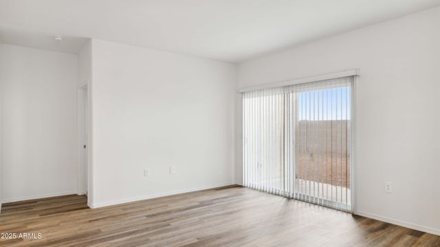 18399 W BUCKSKIN Trail, Wittmann, AZ 85361