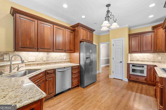 520 Huiet Drive, Mcdonough, GA 30252