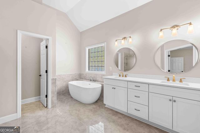 520 Huiet Drive, Mcdonough, GA 30252