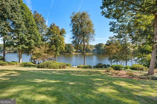 520 Huiet Drive, Mcdonough, GA 30252