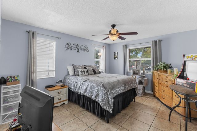 2820 Riverside Drive 203, Coral Springs, FL 33065