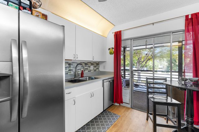 2820 Riverside Drive 203, Coral Springs, FL 33065