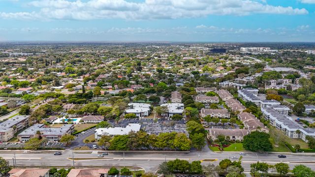 2820 Riverside Drive 203, Coral Springs, FL 33065