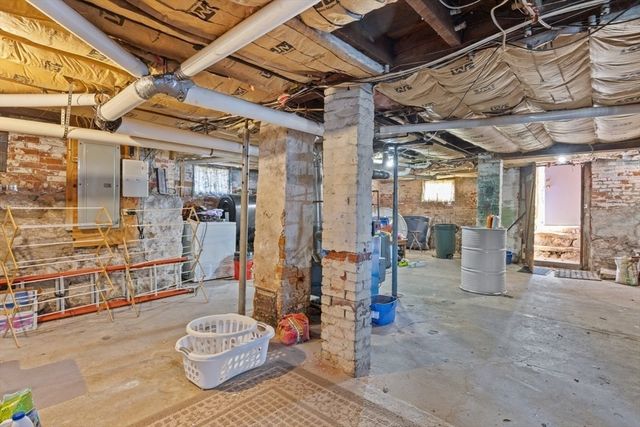 139 East St, North Attleboro, MA 02760