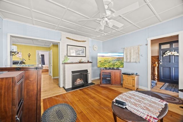 139 East St, North Attleboro, MA 02760