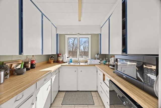 139 East St, North Attleboro, MA 02760